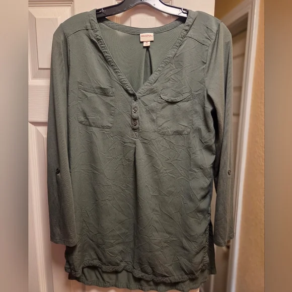 Merona Olive Green V-Neck Button-Front Tunic - Picture 1 of 4